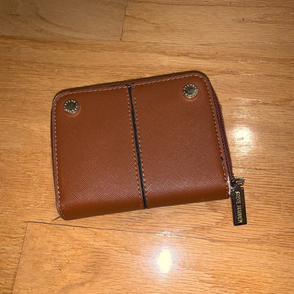 Steve Madden Wallet
